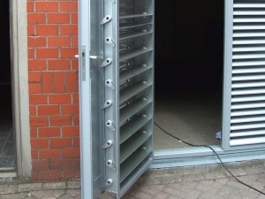 Grate door / Ventilation door